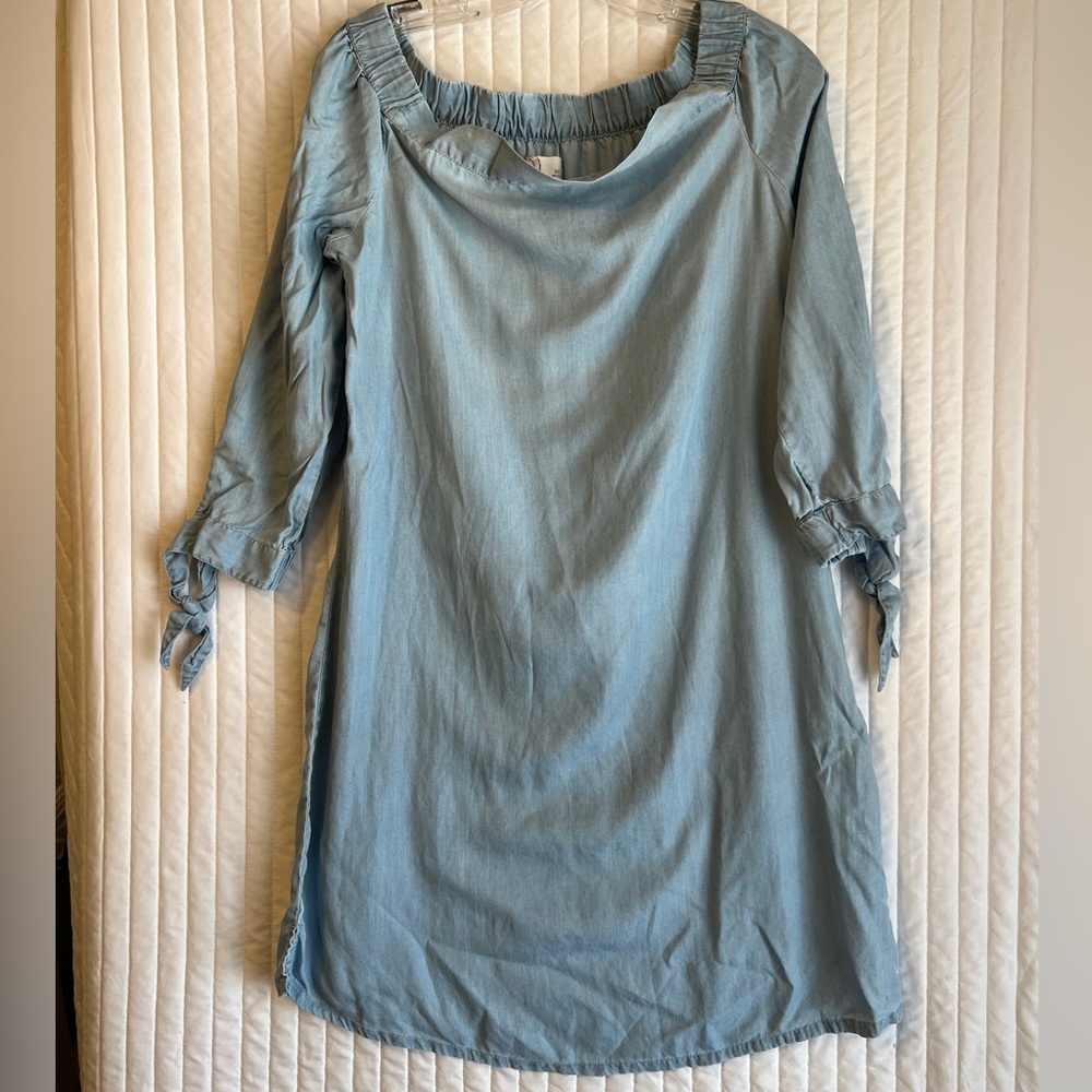 Women’s off the shoulder long top or short dress size large
